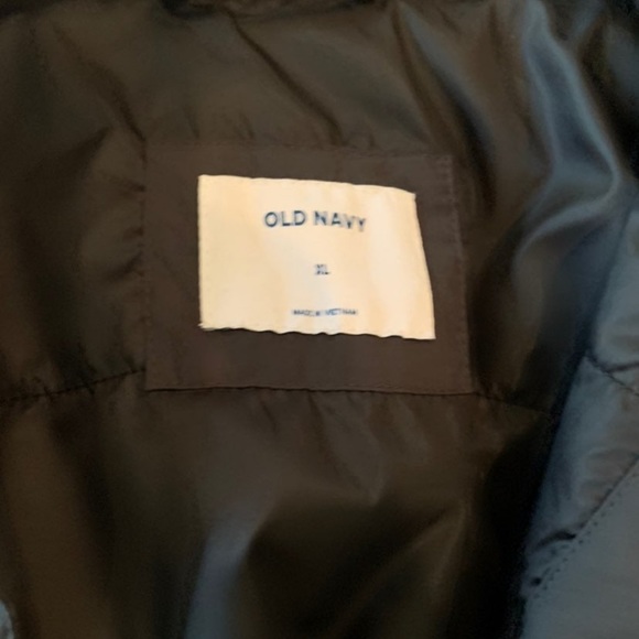 Tech Shirt Jacket by Old Navy. Water and wind resistant. $55 retail. Mens sz XL - Picture 5 of 5